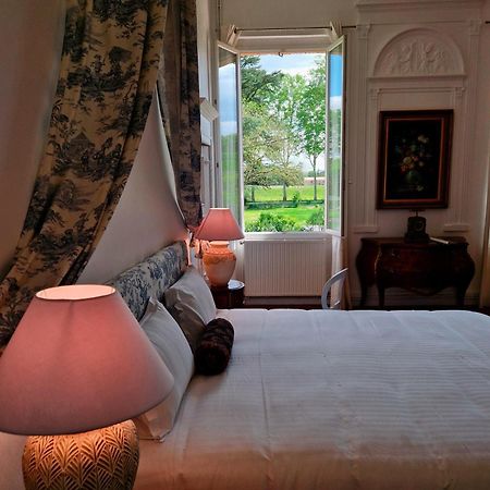 Le Manoir De Lisle Hotel Bagian luar foto