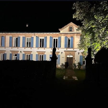 Le Manoir De Lisle Hotel Bagian luar foto