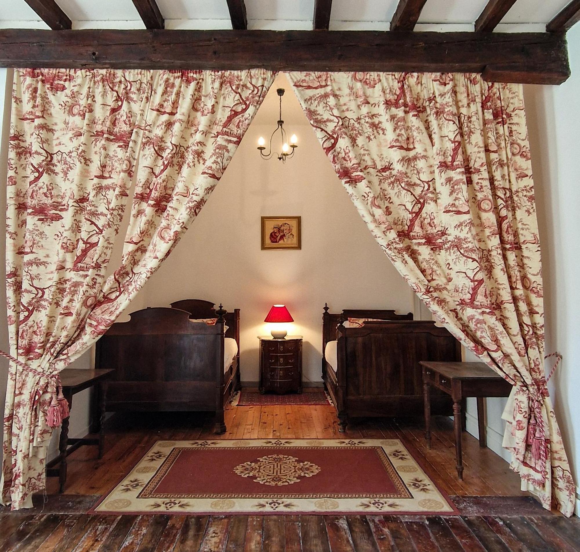 Le Manoir De Lisle Hotel Bagian luar foto