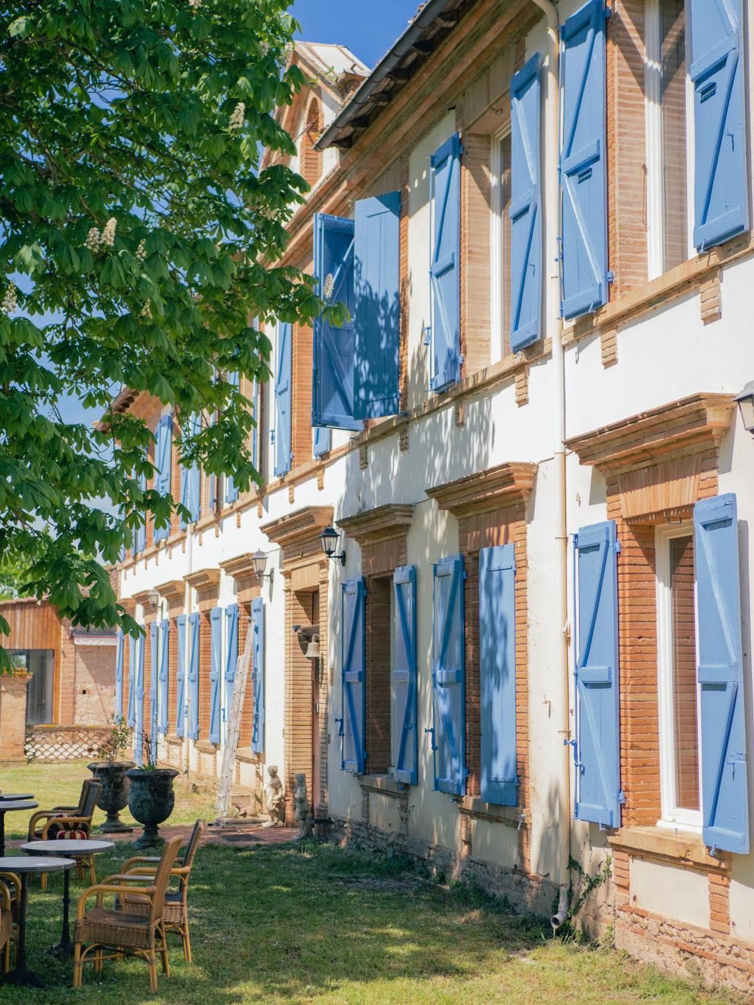 Le Manoir De Lisle Hotel Bagian luar foto